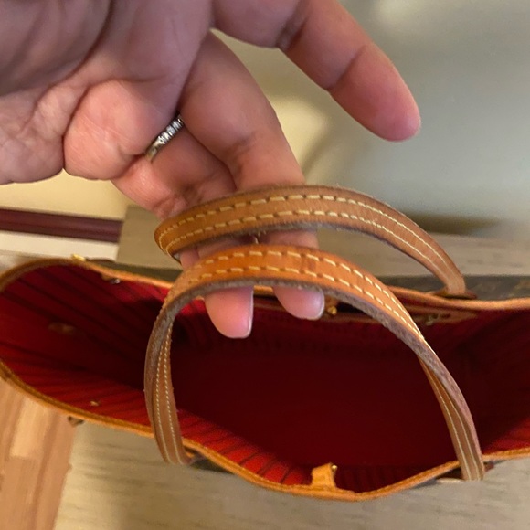 ❌SOLD❌ Louis Vuitton Neverfull MM - Picture 6 of 13